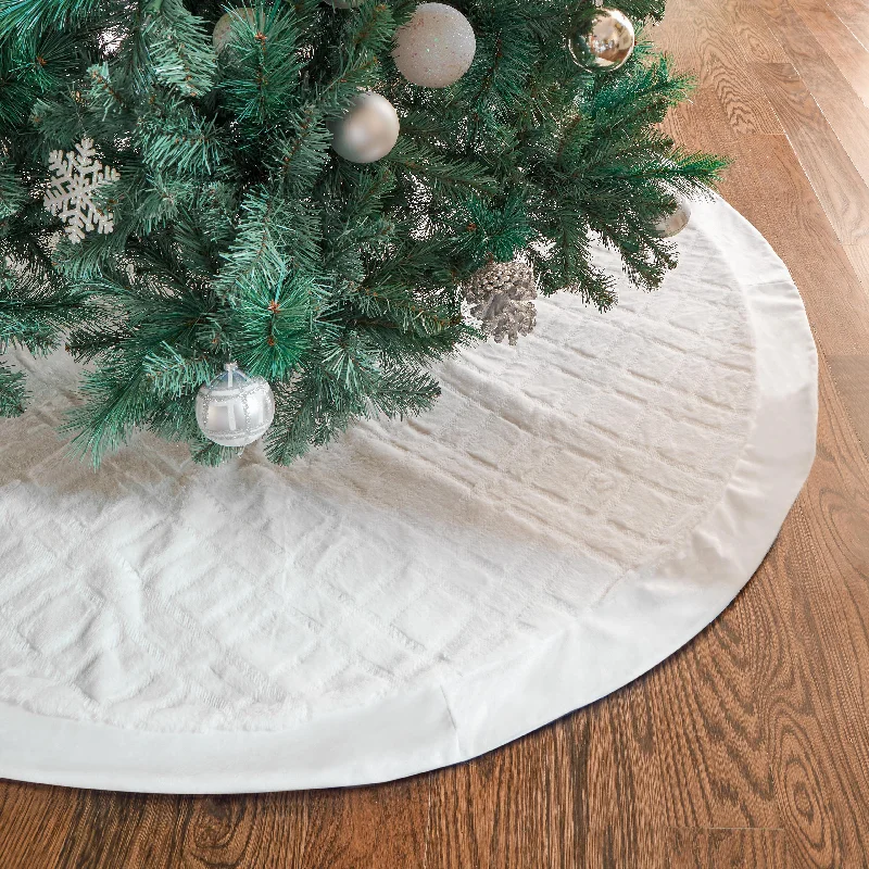 Luxe Faux Fur Plaid Christmas Tree Skirt with Velvet Trim - 60"