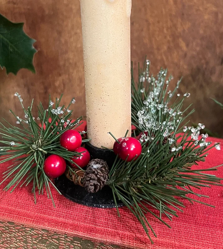 WI-14 Snowy Pine & Cones Candle Ring