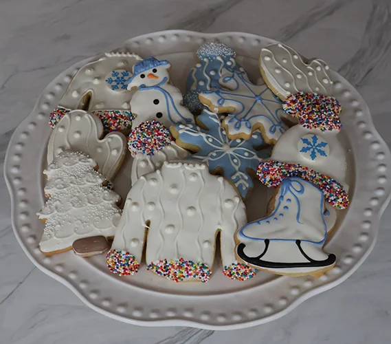 CH-075A  Assorted chocolate dipped winter cookies